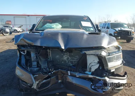 2024 Ram 1500 Laramie 4X4 5'7 Box из США, поврежденный, VIN 1C6SRFJT3RN138908